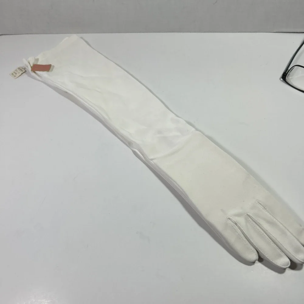 Miss‎ Aris Vintage Elbow Long White Stretch Knit Gloves NWT